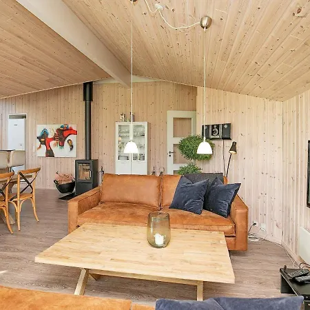 Three-bedroom In Broager 4 Ålbæk